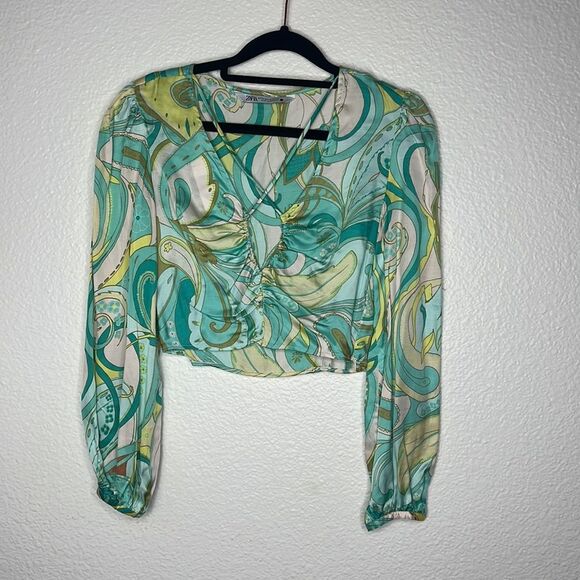 Zara Satin silky long sleeve crop top - Picture 1 of 2